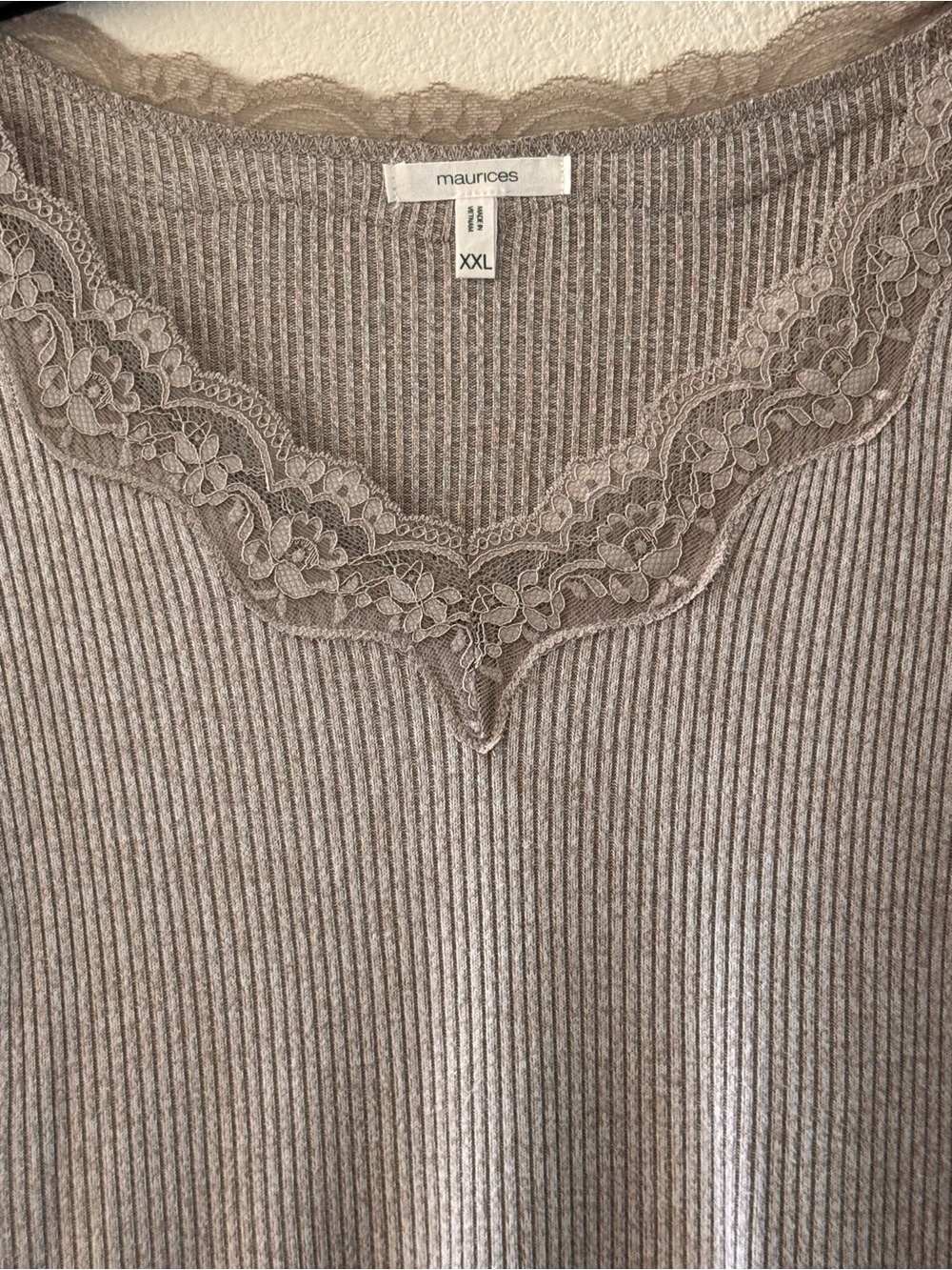 Maurices Taupe Lace Trim Ribbed Top – XXL - Picture 2 of 4